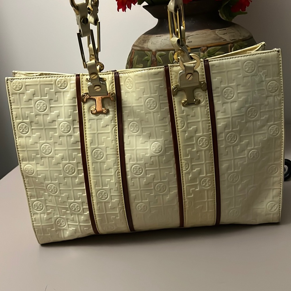 TORY BURCH NICO LUX T